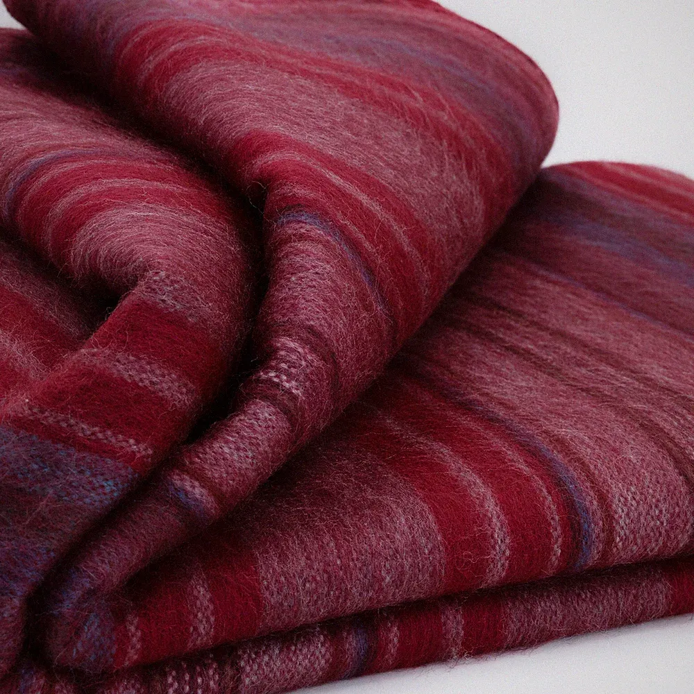 LUXURIOUS STRIPED ALPACA WOOL BLEND BLANKET 96x67 IN BURGUNDY & PURPLE TONES