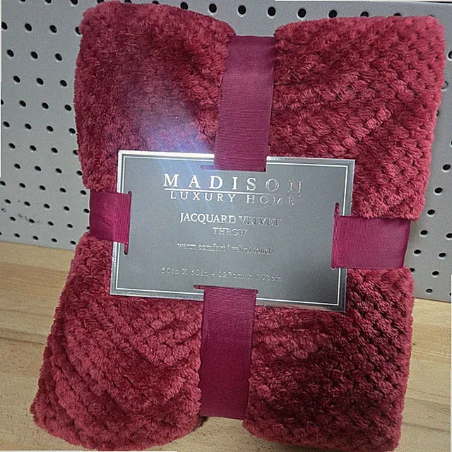 Madison Luxury Home Jacquard Velvet Throw Blanket 50X60 NEW
